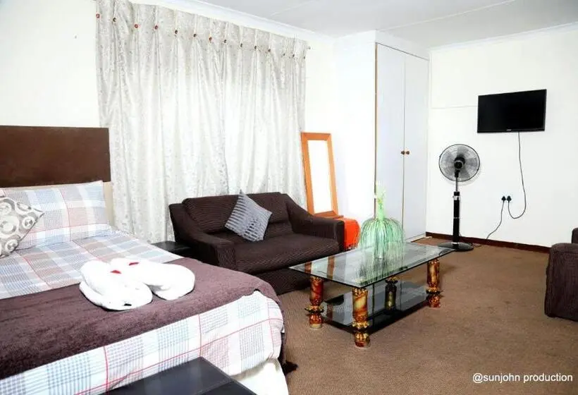 اتاق استاندارد با سرویس بهداشتی مشترک, Harmony Guest House