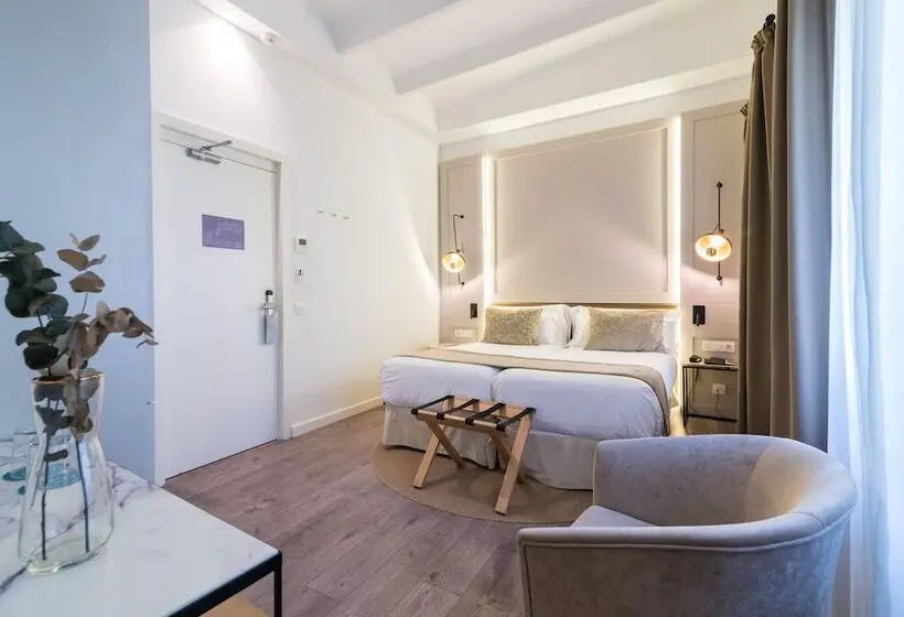 Habitació Estàndard, Icon Rosetó