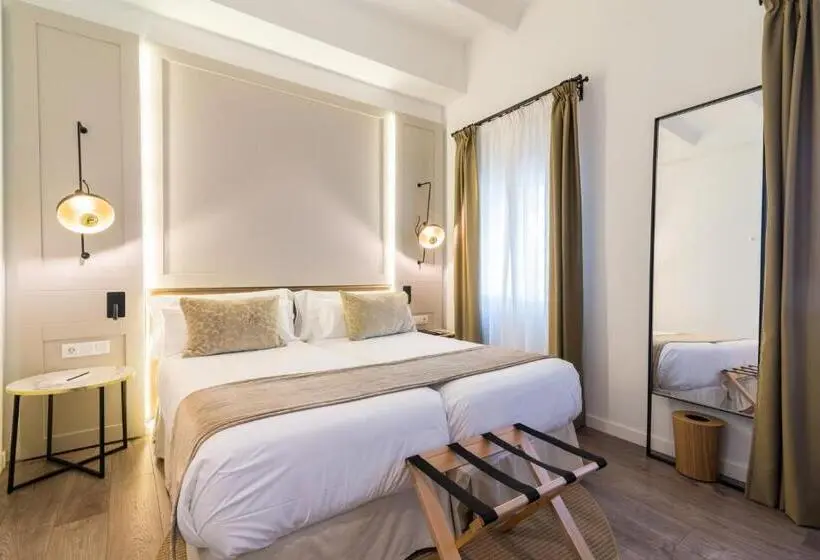 Habitació Estàndard, Icon Rosetó