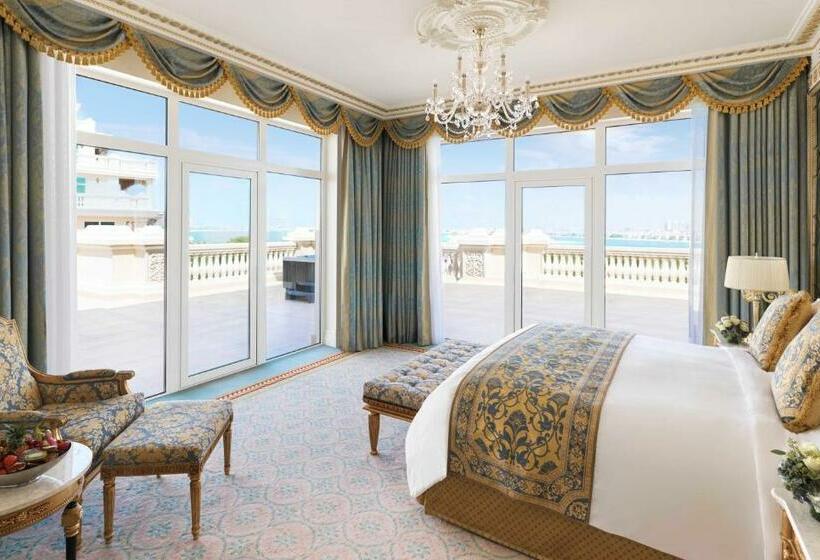 Номер Клуб с Террасой, Raffles The Palm