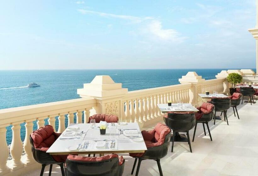 Club Room Sea View, Raffles The Palm