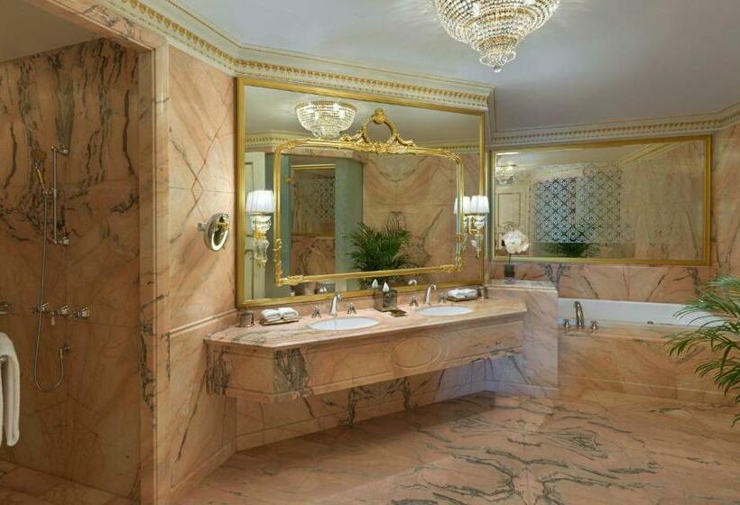 سوئیت پرزیدنت, Raffles The Palm