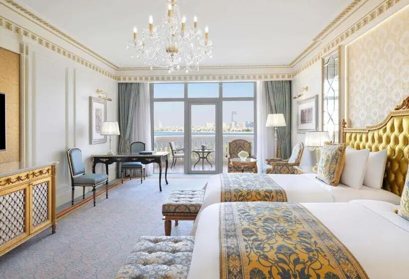 Premium room with view, Raffles The Palm