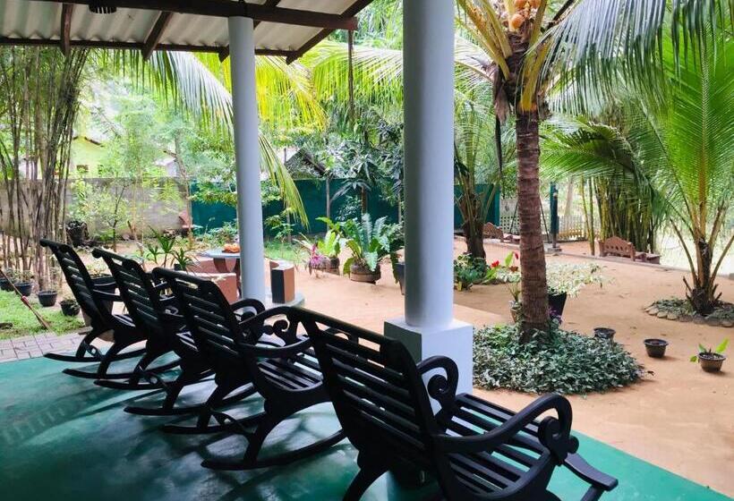 Апартаменты 2 Спальни, Yala River Face Inn
