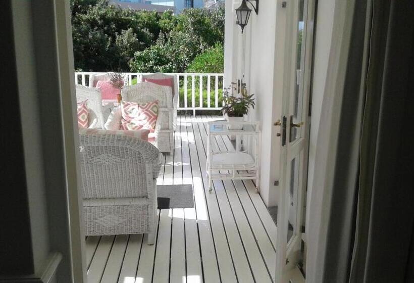 标准间, Southern Cross Beach House