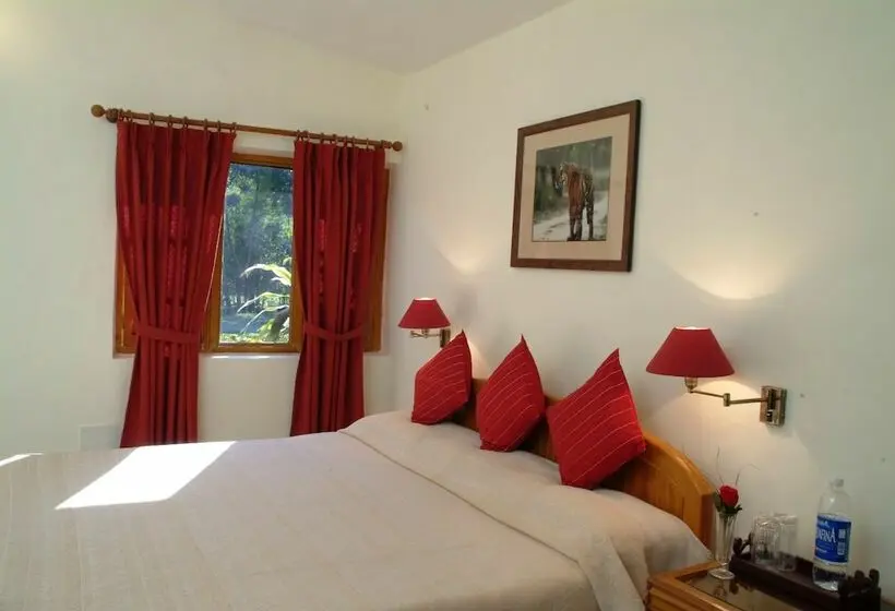 デラックスルーム, Tiger S Den Resort Bandhavgarh