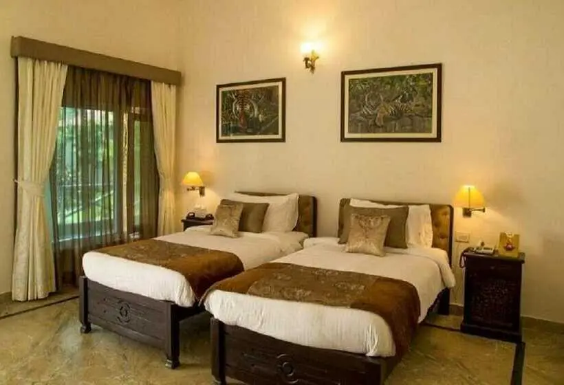 デラックスルーム, Tiger S Den Resort Bandhavgarh