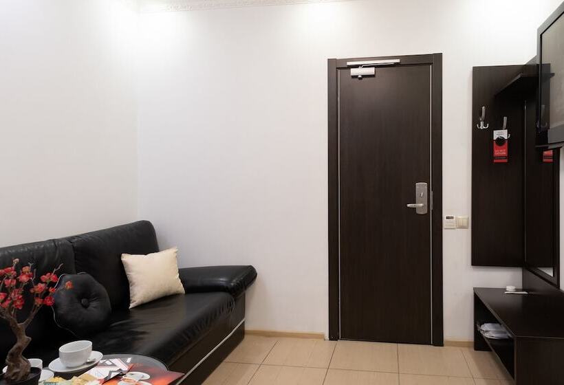 스위트, Minima Hotel Belorusskaya