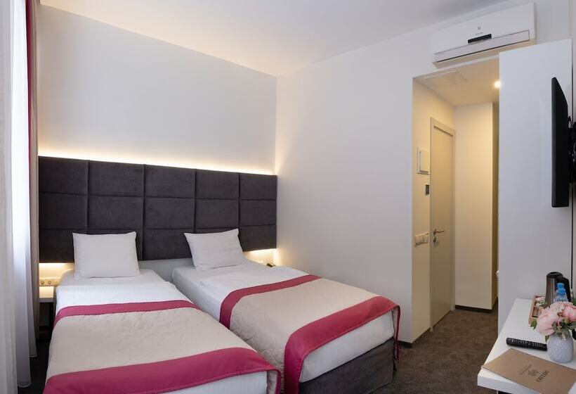 비즈니스룸, Minima Hotel Belorusskaya