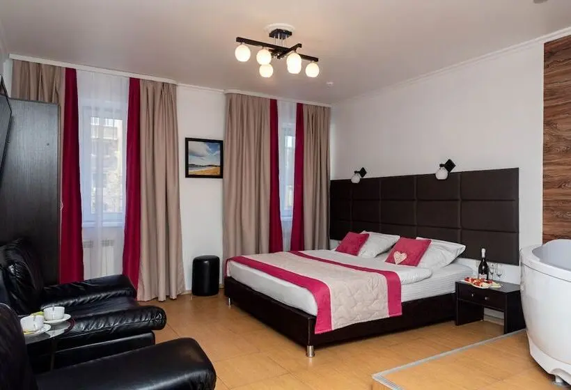 سوییت, Minima Hotel Belorusskaya