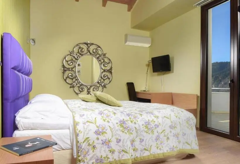 Suite Deluxe avec Vues, Forest Suites Boutique
