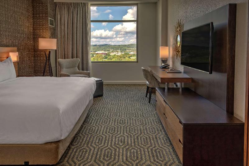 キングサイズベッドのスタンダードルーム, Hilton Franklin Cool Springs