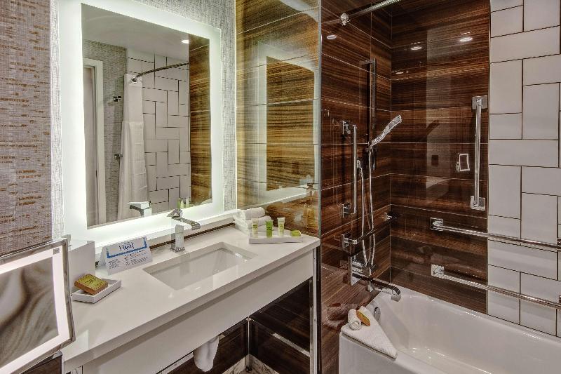 キングサイズベッドのスタンダードルーム, Hilton Franklin Cool Springs