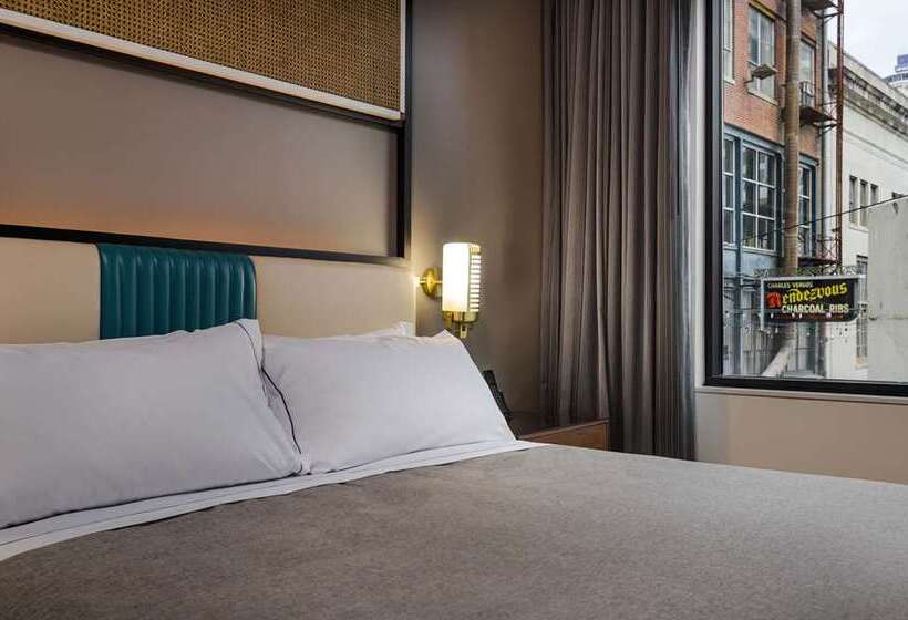 キングサイズベッドのスタンダードルーム, Hilton Franklin Cool Springs