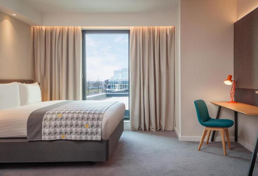 اتاق استاندارد, Holiday Inn London Heathrow   Bath Road, An Ihg