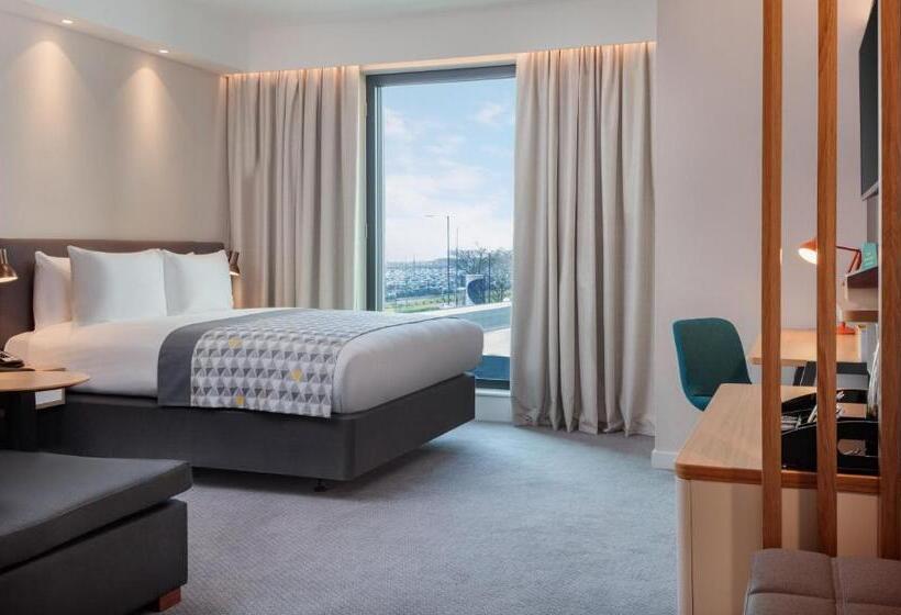 اتاق استاندارد, Holiday Inn London Heathrow   Bath Road, An Ihg