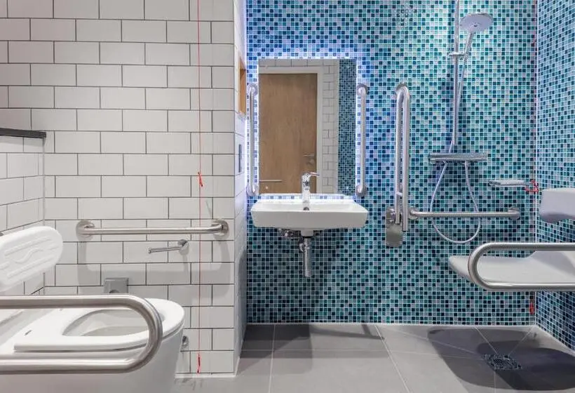 اتاق استاندارد برای معلولان, Holiday Inn London Heathrow Bath Road, An Ihg