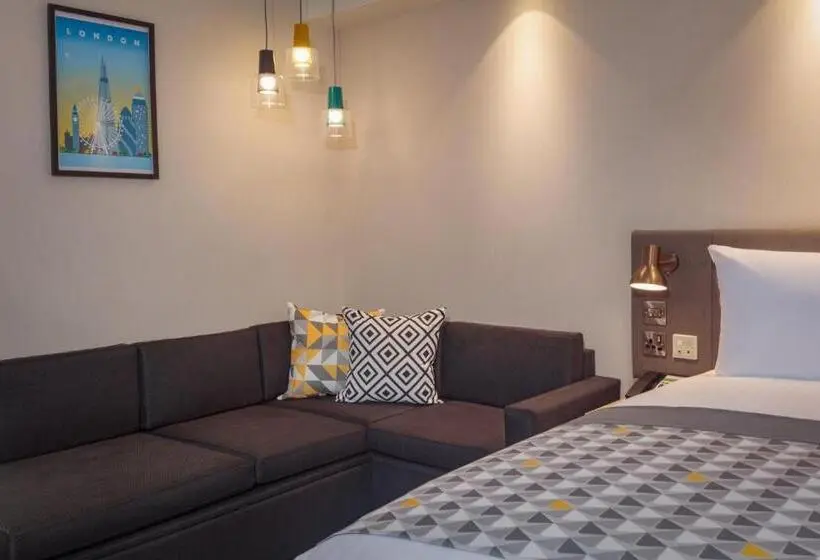 اتاق استاندارد برای معلولان, Holiday Inn London Heathrow Bath Road, An Ihg
