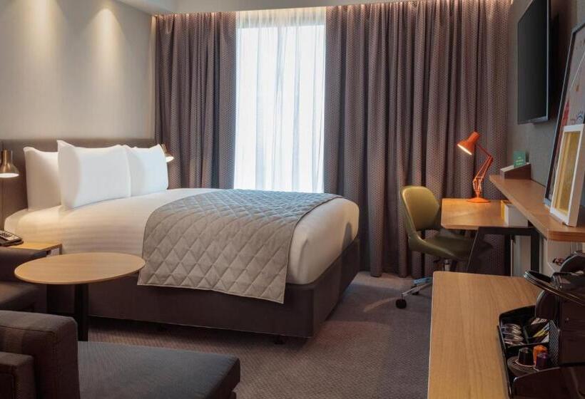 اتاق استاندارد با تخت بزرگ, Holiday Inn London Heathrow   Bath Road, An Ihg