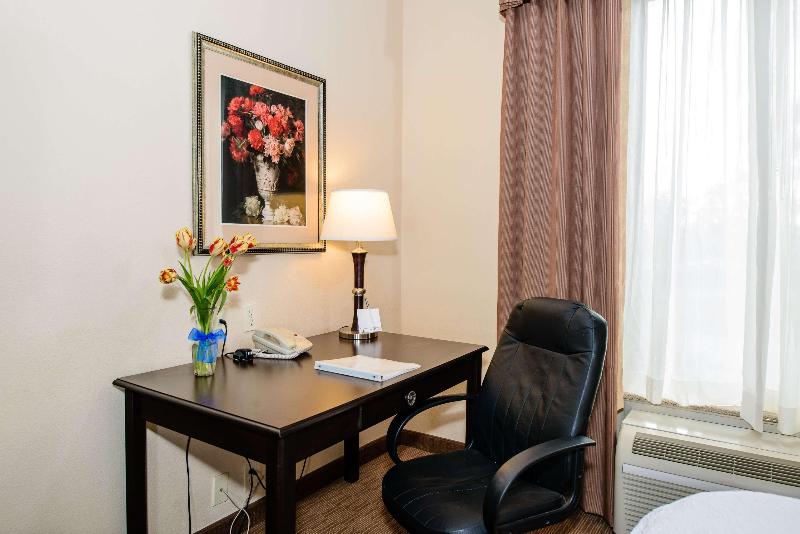 جناح لذوى الاحتياجات الخاصة, Home2 Suites By Hilton Woodbridge Potomac Mills