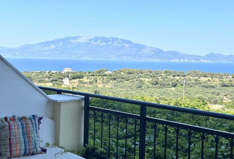 Студио Deluxe Вид на Море, Lithies Sea View Boutique