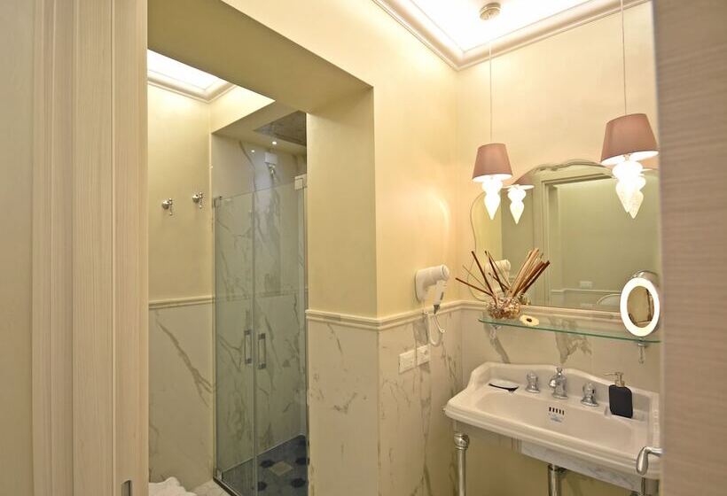 اتاق لوکس, The Moon Boutique Hotel & Spa