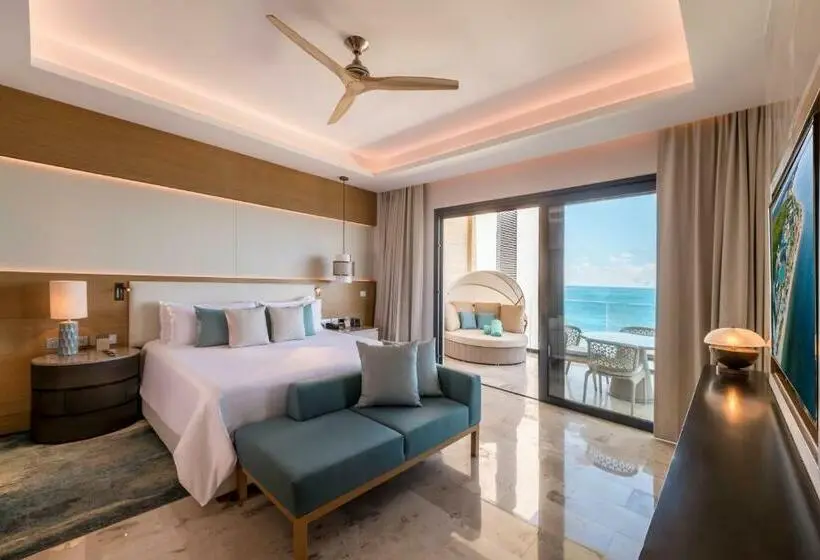 Club Suite Sea View