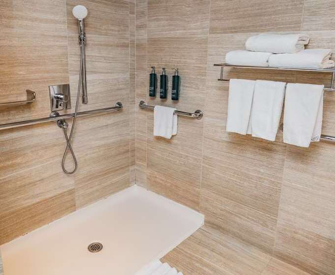 스탠다드 룸, The Charter Hotel Seattle, Curio Collection By Hilton
