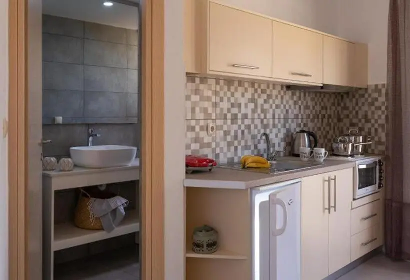 ２ベッドルームアパートメント, Marie κelly Apartments