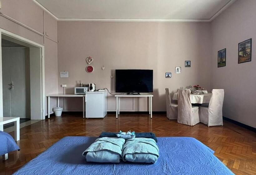 سوییت, B&b Piazza Della Vittoria