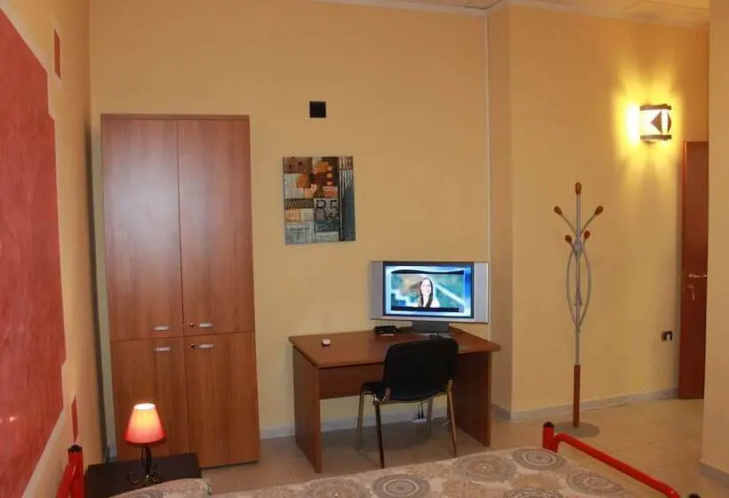 スタンダードトリプルルーム, Sassari   Copenaghen House   Zona Ospedale