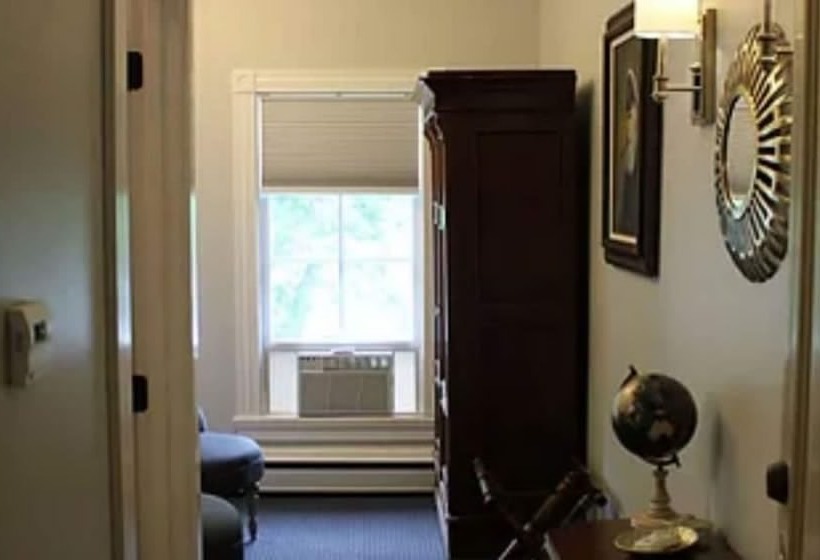 스탠다드 룸 킹사이즈 침대, Holbrook House