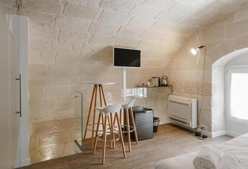 اتاق استاندارد, Hydria Rooms
