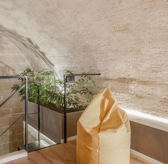 سوییت, Hydria Rooms