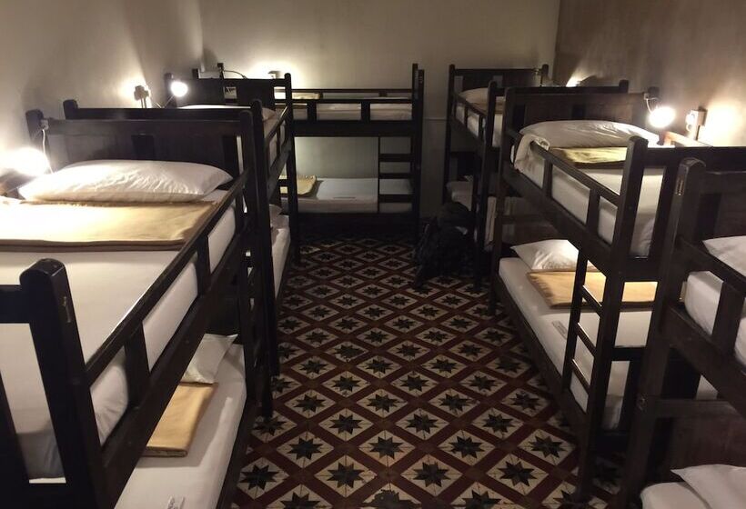 تختخواب در اتاق مشترک, Old Penang Guesthouse   Hostel