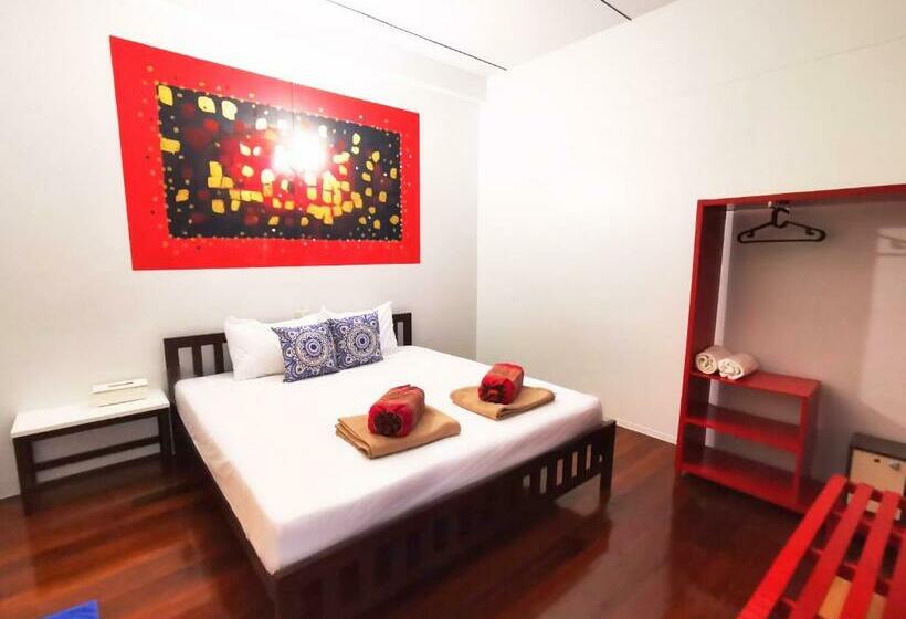 اتاق استاندارد, Phuket Old Town Hostel