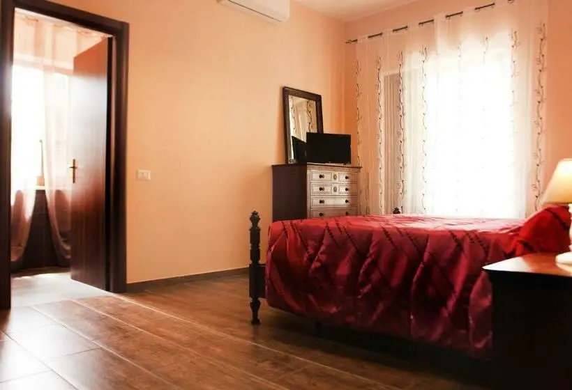 اتاق کلاسیک چهارنفره, Relais La Mimosa