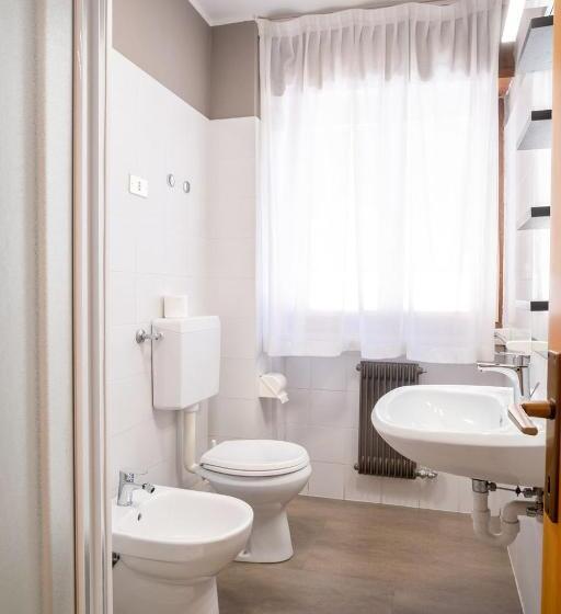 דירת שני חדרים, Residence Viola