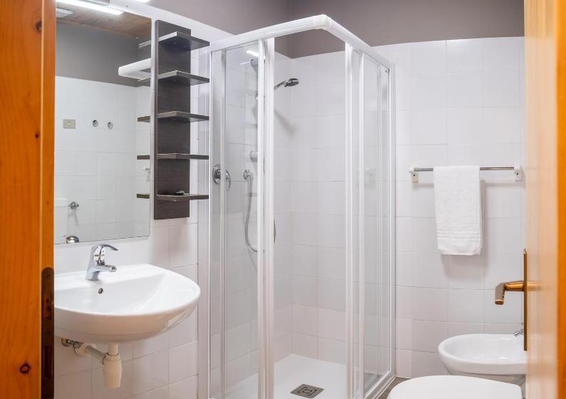 דירת שני חדרים, Residence Viola