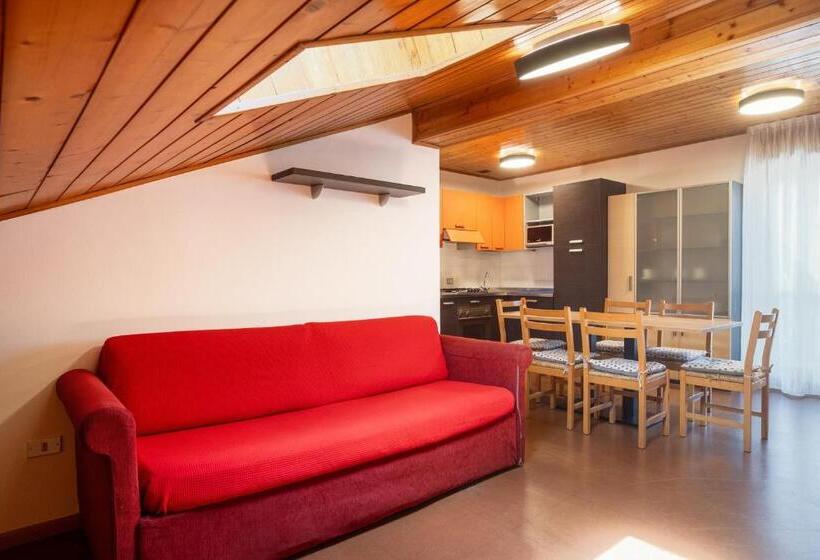 דירת שני חדרים, Residence Viola