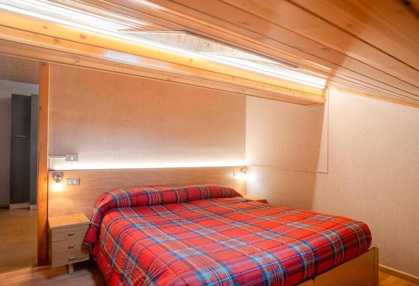 דירת חדר, Residence Viola