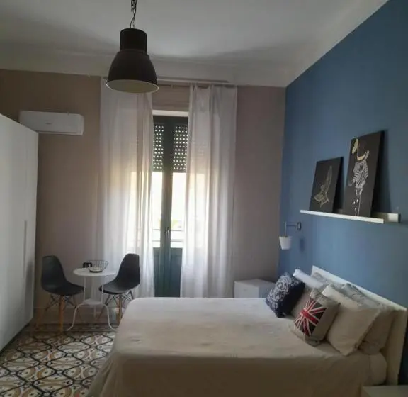 اتاق لوکس با تخت بزرگ, Lavilletta B&b