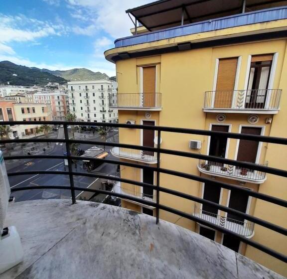 اتاق لوکس با تخت بزرگ, Lavilletta B&b