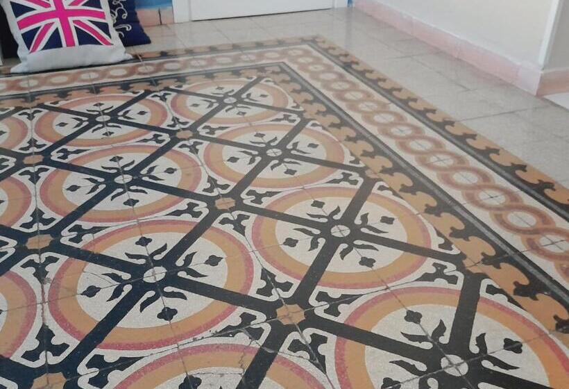 اتاق لوکس با تخت بزرگ, Lavilletta B&b