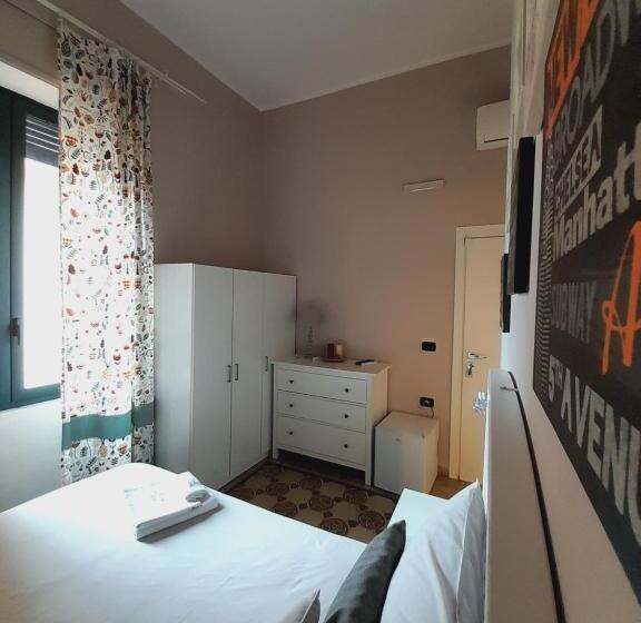 اتاق اکونومی یک تخته, Lavilletta B&b