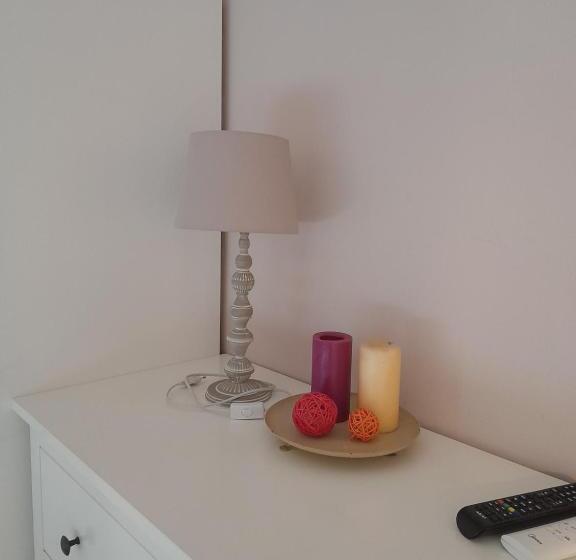 اتاق اکونومی یک تخته, Lavilletta B&b