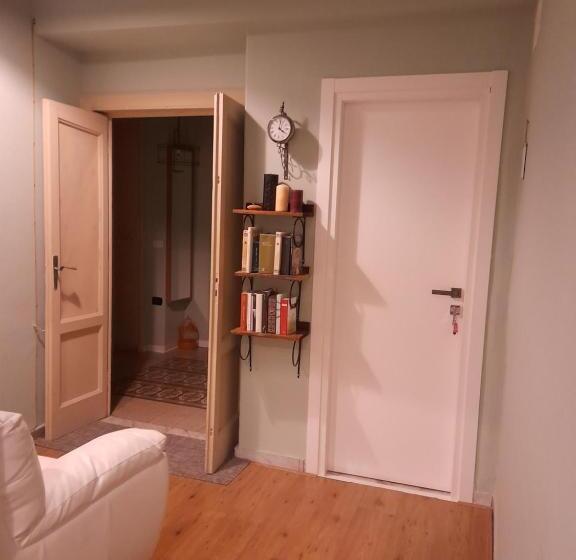 اتاق اکونومی یک تخته, Lavilletta B&b