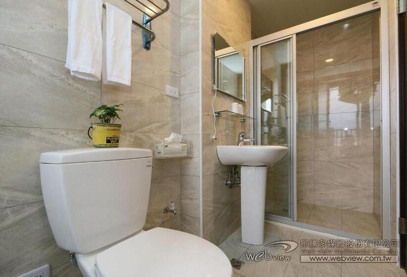 اتاق استاندارد, Luo Dong Traveler B&b