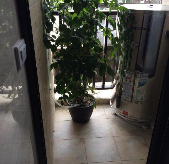 اتاق استاندارد, Luo Dong Traveler B&b