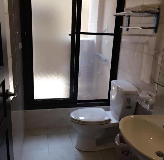 اتاق استاندارد, Luo Dong Traveler B&b